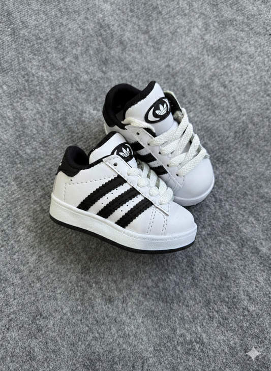 White & Black Kids’ Sneaker