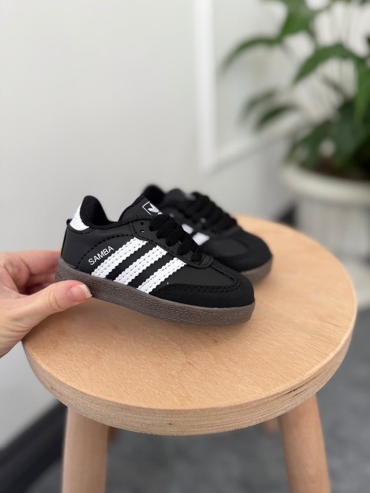 Black Kids’ Sneakers