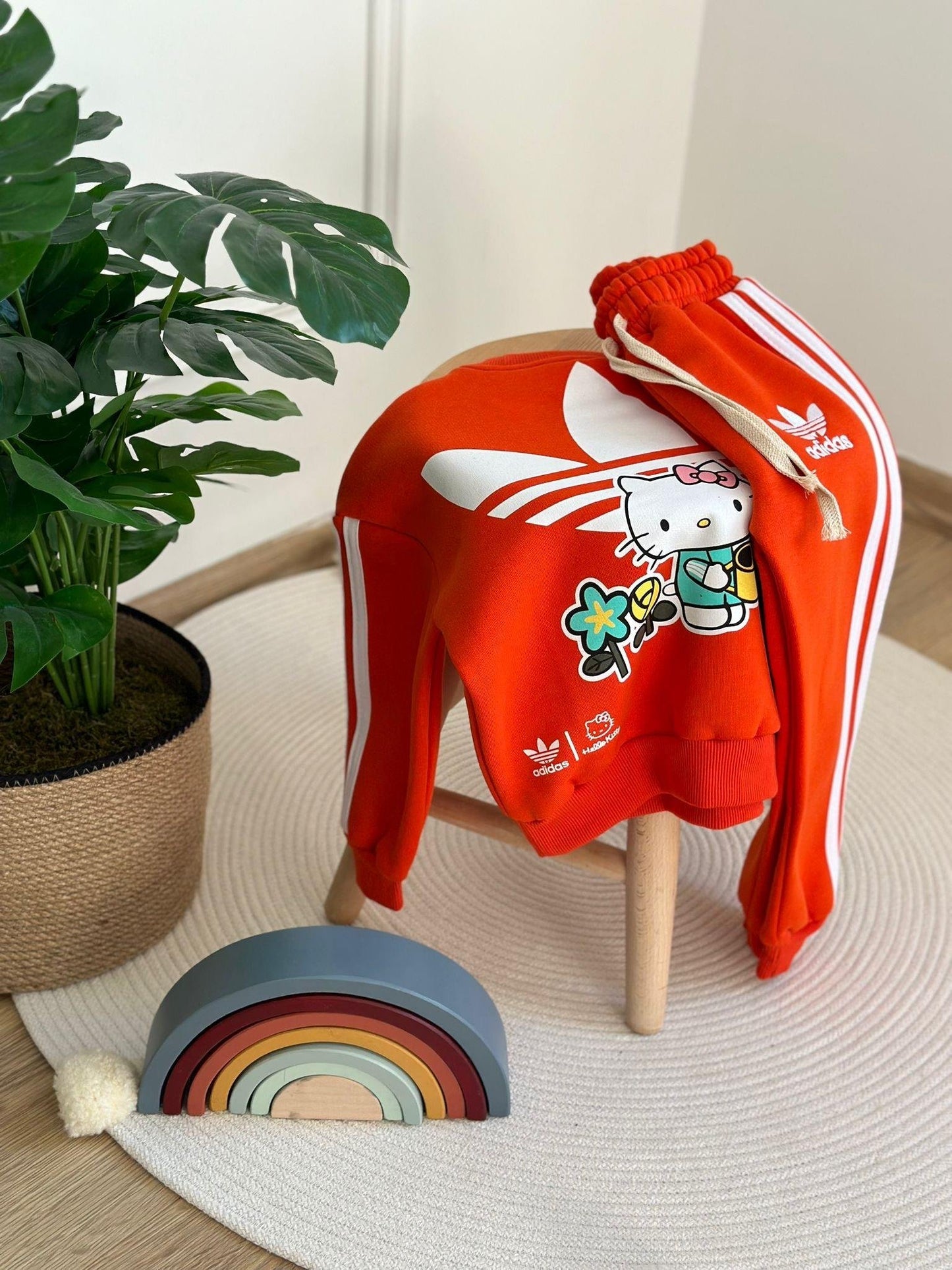 Hello Kitty Logo Printed Sports Tracksuit Set